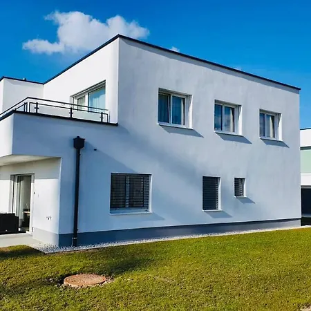 Apartmán Leon Neu! Gemuetlichkeit An Erster Stelle Linec