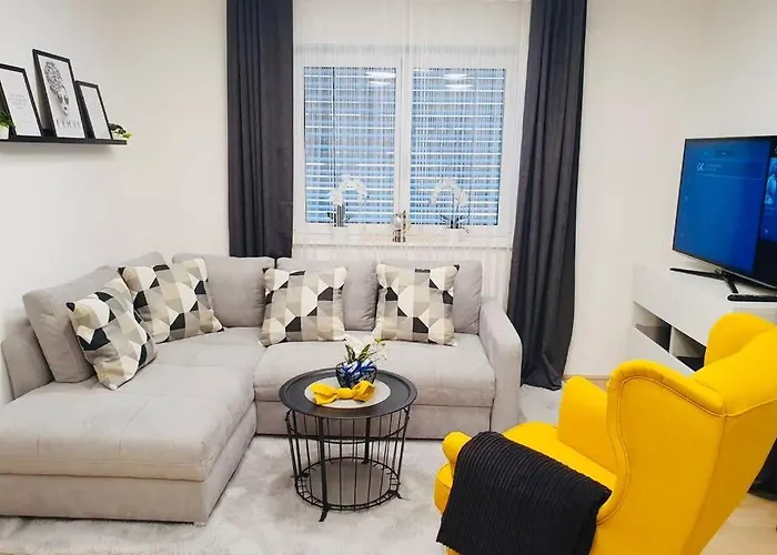 Leon Neu! Gemuetlichkeit An Erster Stelle Appartement *